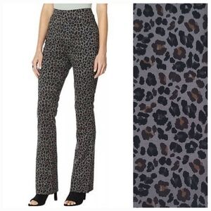 DG2 | Pull-On NWOT Rayon Poly Spandex Leopard Print Bootcut Pants Small/Short
